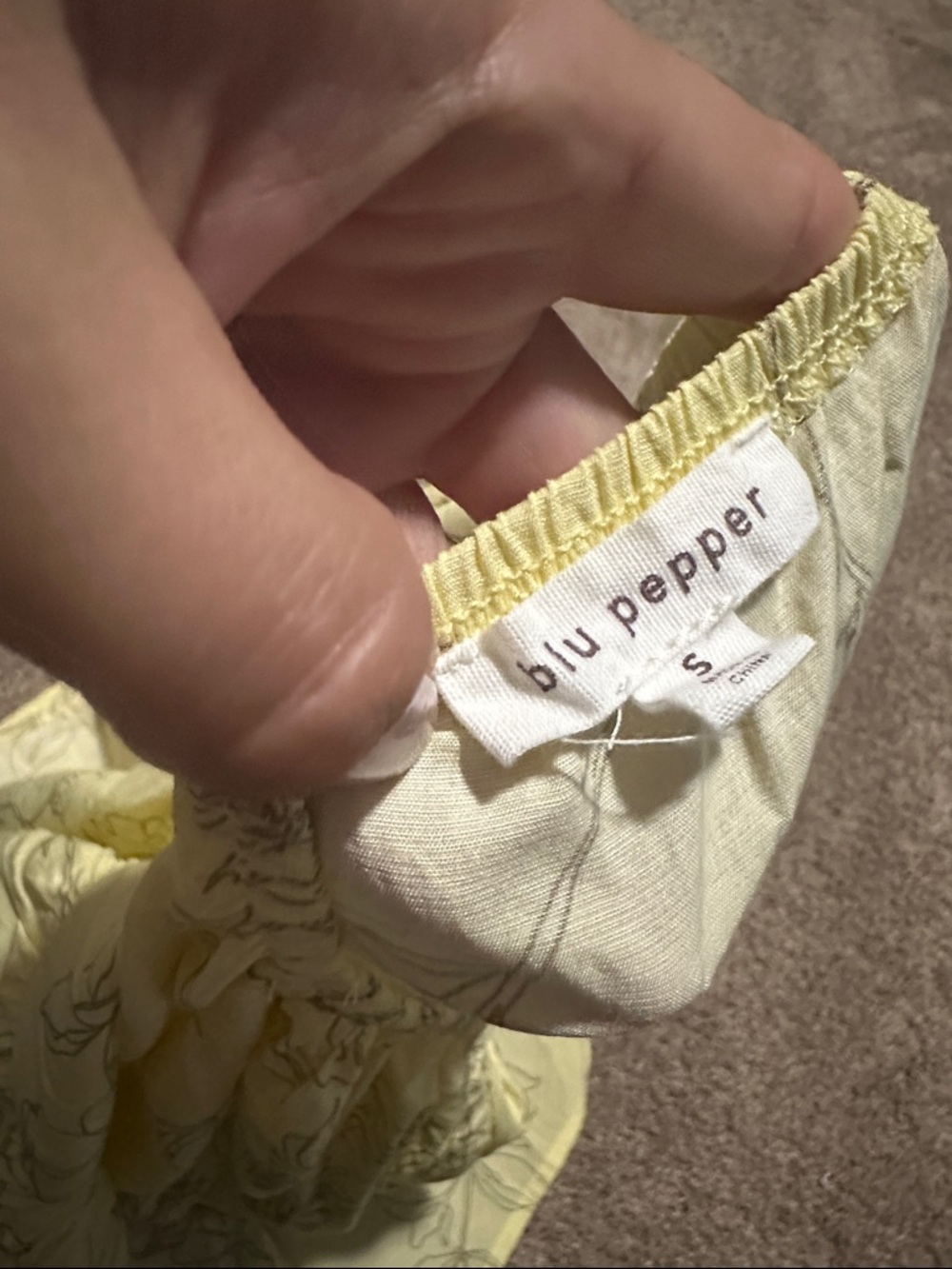 Yellow Floral Puff-Sleeve Peasant Top - Picture 9 of 9